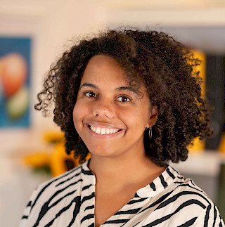 Debbie Meniru